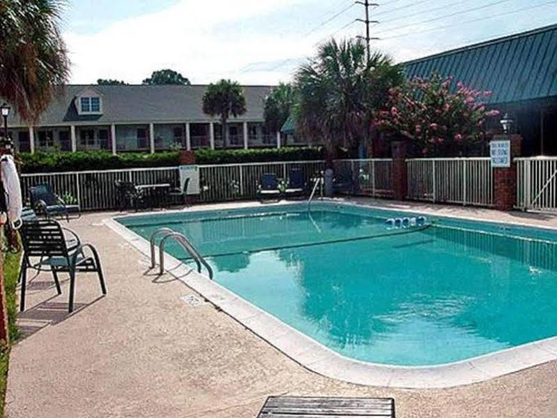 Quality Inn & Suites Pawleys Island Exterior foto